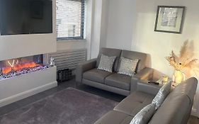 Luxury Apartment Belfast City Centre Overlooking Custom House Sqaure
